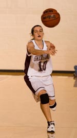 Laura Popovics ‘08