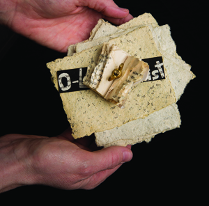 130430_artistbooks_j.jpg 130430_artistbooks_j.jpg